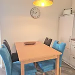 692, Seepark
